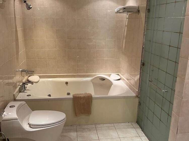 Вилла 5 Спален, Al Gosaibi Hotel Villa