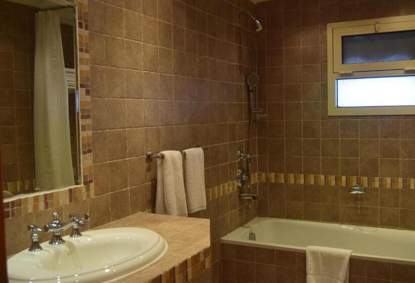 Вилла 3 Спальни, Al Gosaibi Hotel Villa