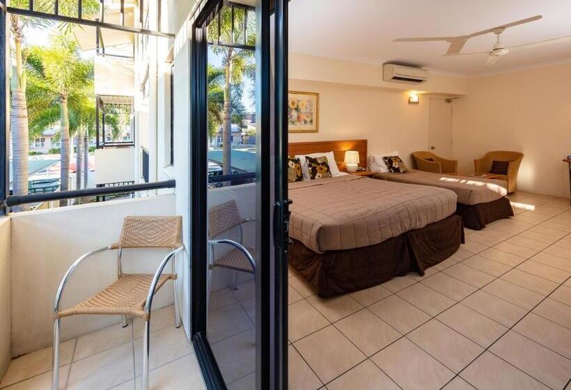 프리미엄 룸, Cairns Queens Court