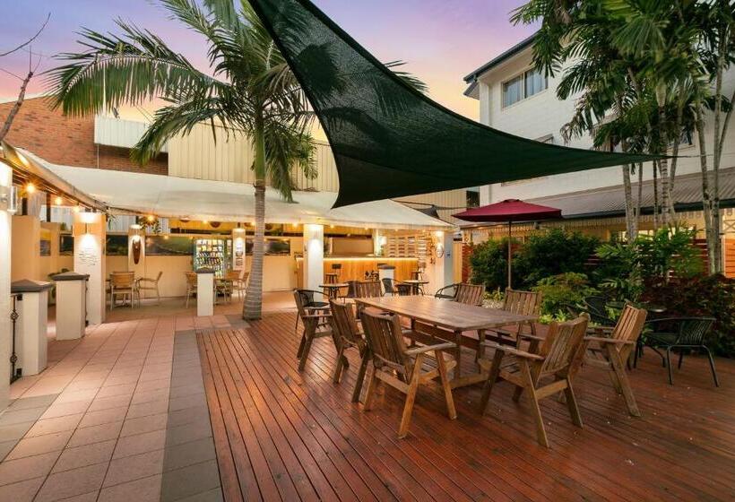 프리미엄 룸, Cairns Queens Court