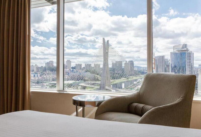 اتاق استاندارد با چشم‌انداز, Grand Hyatt Sao Paulo