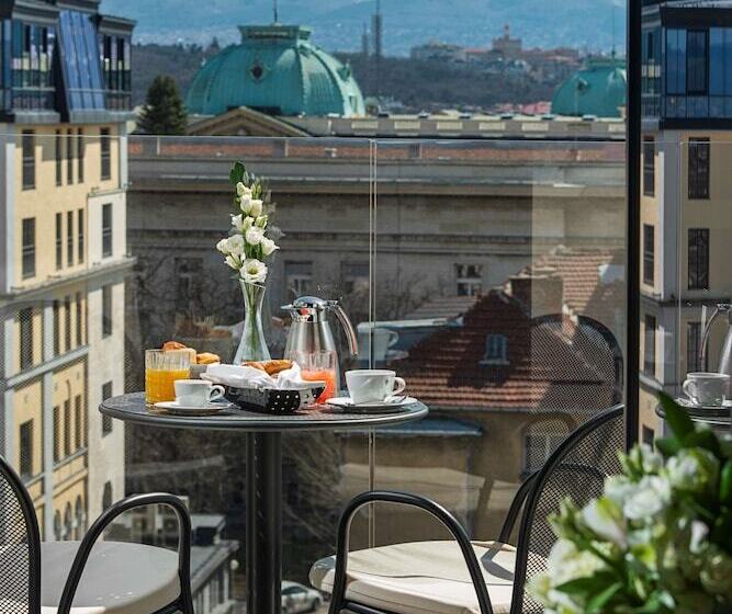 景色の見えるスイートルーム, Hyatt Regency Sofia