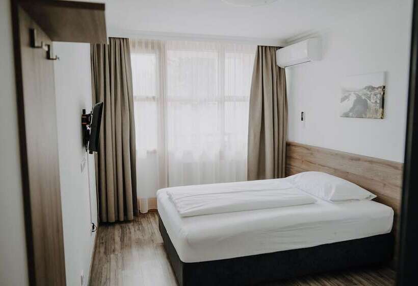 غرفة فردية  مطلة على الحديقة, Parkhotel Brunauer