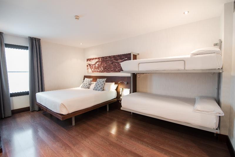 اتاق استاندارد چهار تخته, Petit Palace Marques Santa Ana