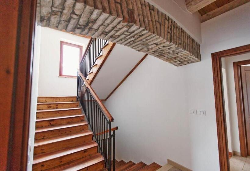 Апартаменты 2 Спальни, Albergo Diffuso Col Gentile Socchieve