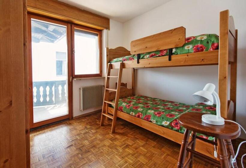 Апартаменты 3 Спальни, Albergo Diffuso Col Gentile Socchieve