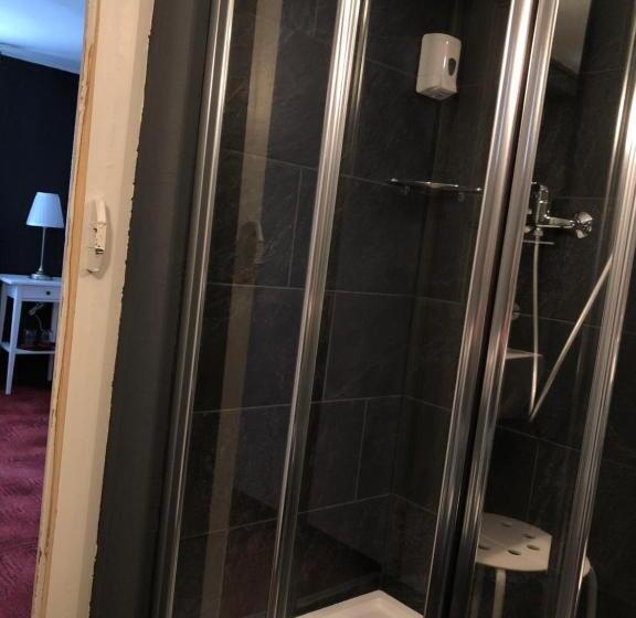 Номер Стандарт, Donjon B&b E Ristorante