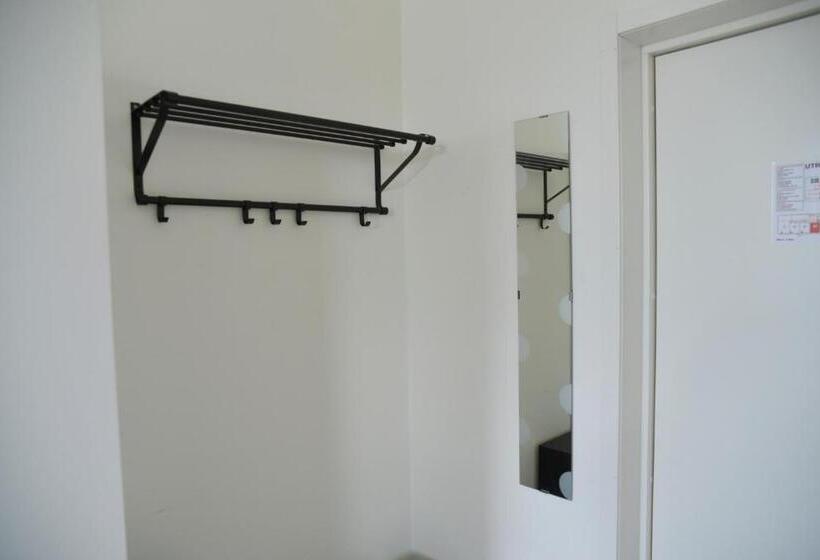 Номер Стандарт Трехместный, Hostel Finnmyrten