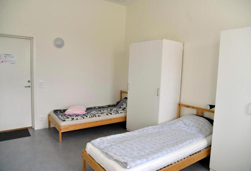 Номер Стандарт Трехместный, Hostel Finnmyrten