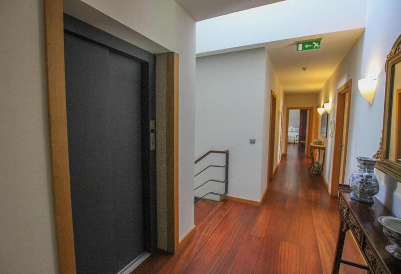 سوییت با چشم‌انداز استخر, Quinta Da Aldeia De Avanca