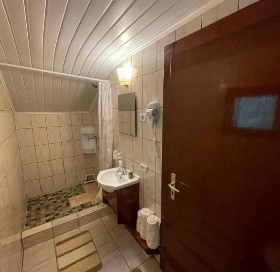 منزل 4 غرف نوم, Cabana Carolina