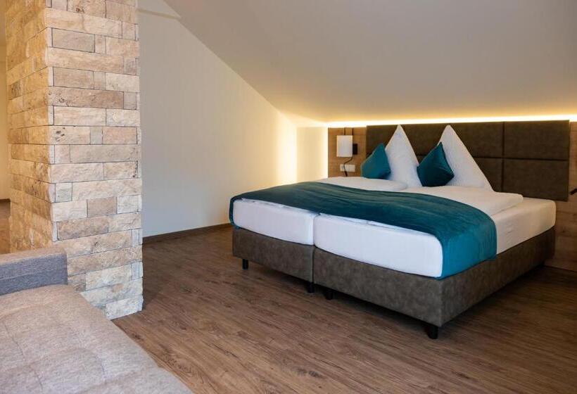 Номер Deluxe, Gasthof Krone Ochsenfeld