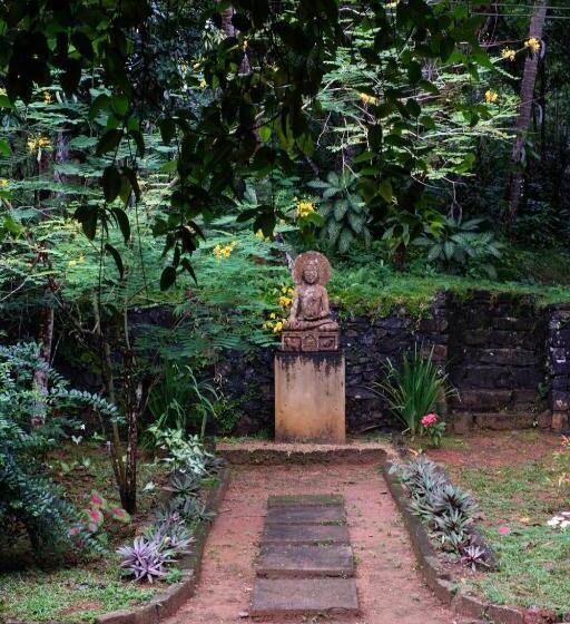 标准间带游泳池, Sri Mathie Historic Estate