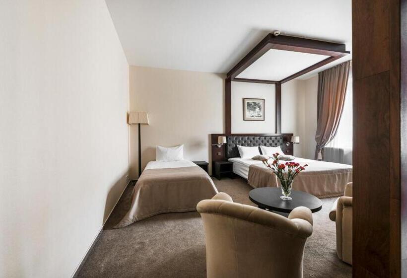 اتاق خانوادگی, Amberton Cozy Hotel Kaunas