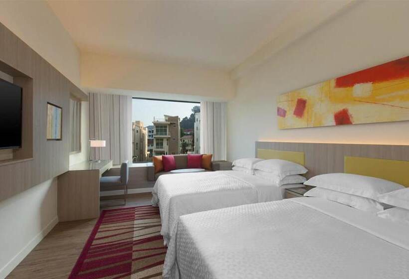 سوییت سوپریور با چشم‌انداز دریا, Mercure Penang Beach