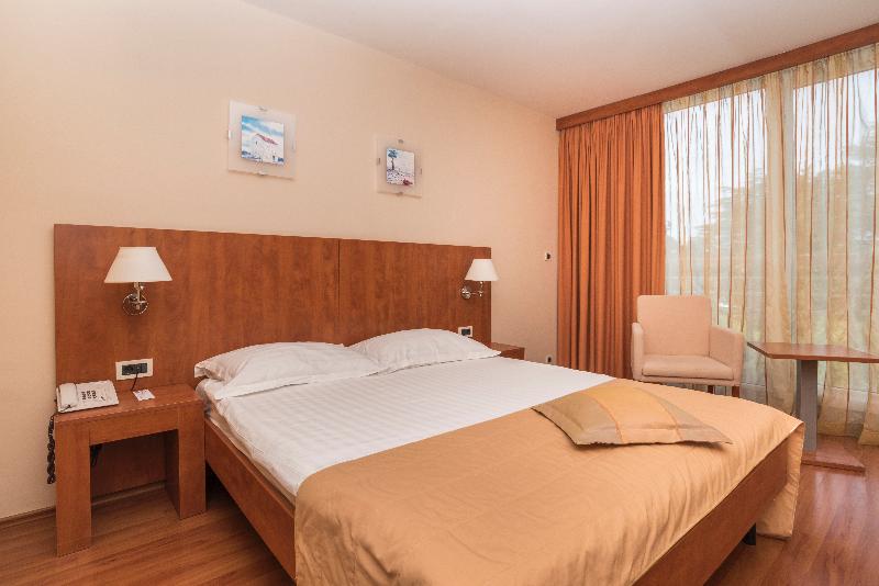 اتاق اکونومی, Umag Plava Laguna