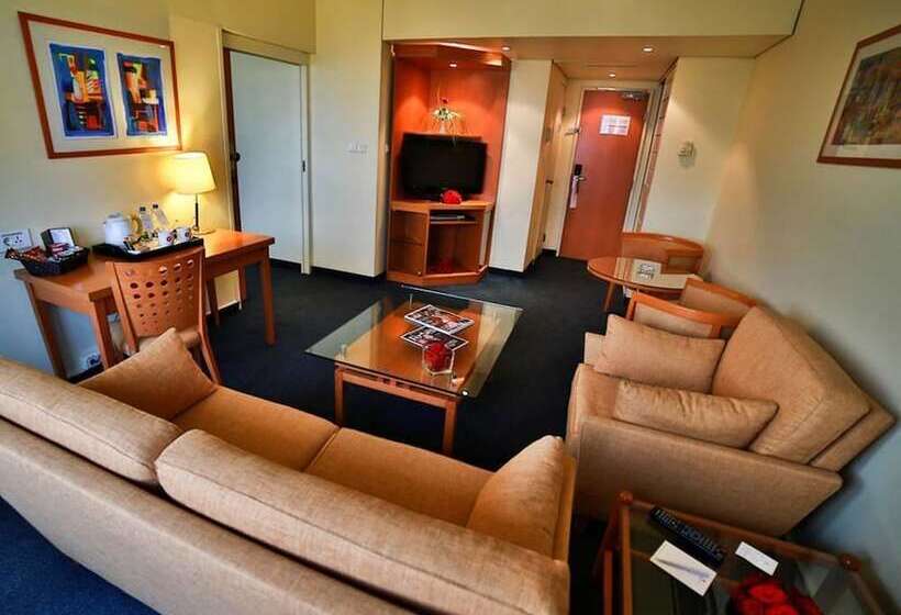 سوئیت کلاسیک, Lancaster Tamar Hotel  Hadath