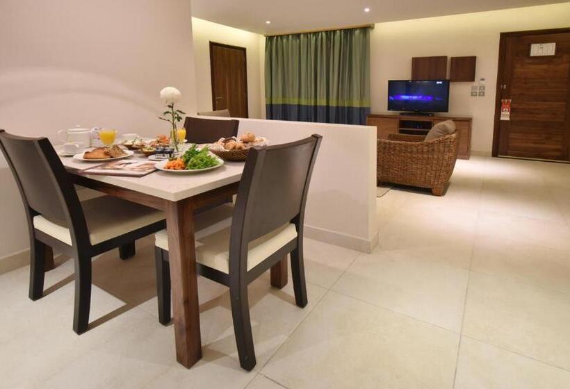سوئیت خانواده 2 خوابه, The Palms Beach Hotel And Spa