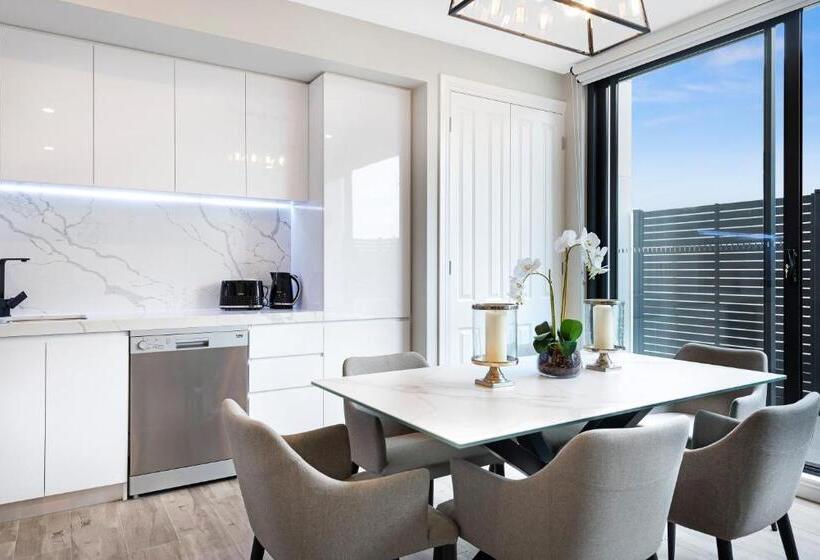 آپارتمان 1 خوابه, Manhattan Apartments   Caulfield North