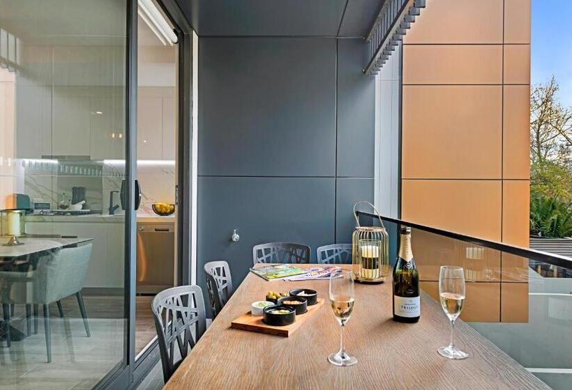 آپارتمان لوکس 1 خوابه, Manhattan Apartments   Caulfield North