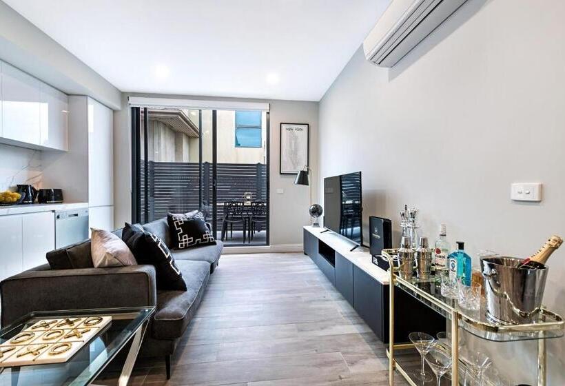 آپارتمان سوپریور 1 خوابه, Manhattan Apartments   Caulfield North
