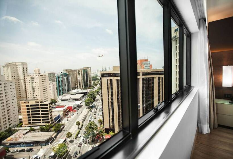 اتاق استاندارد با تخت بزرگ, Melia Ibirapuera