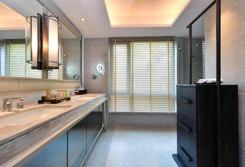 Вилла Deluxe 1 Спальня, Layana Resort & Spa   Adult Only   Sha Extra Plus