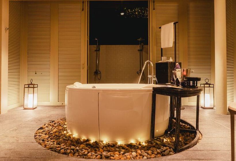Вилла Deluxe 1 Спальня, Layana Resort & Spa   Adult Only   Sha Extra Plus