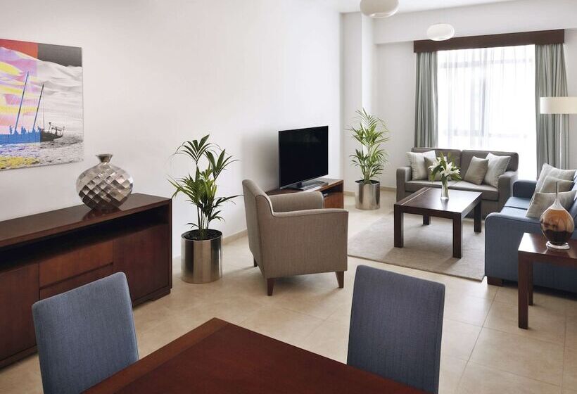 Апартаменты 2 Спальни, Mövenpick Hotel & Apartments Bur Dubai