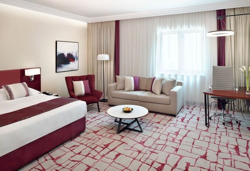 Семейный Номер, Mövenpick Hotel & Apartments Bur Dubai