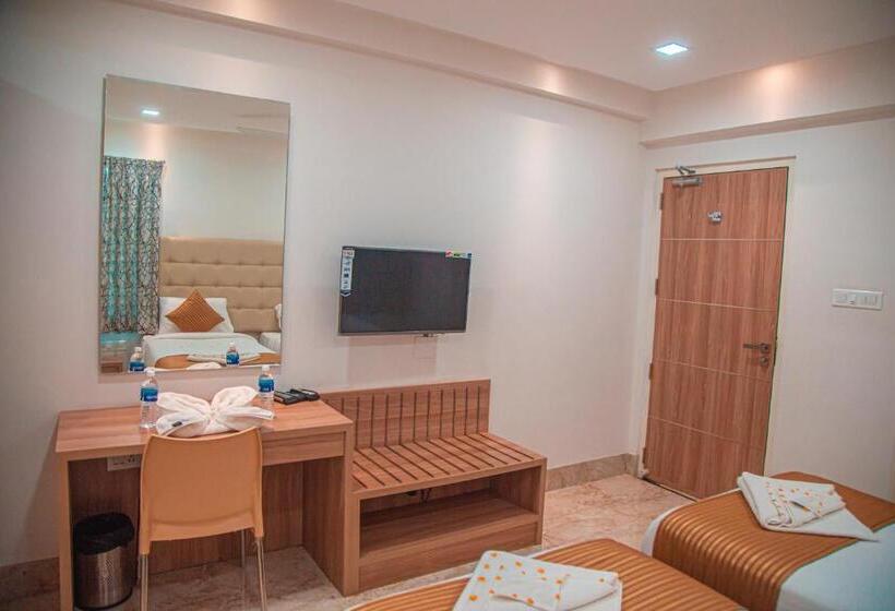 Номер Deluxe, Park Avenue Suites