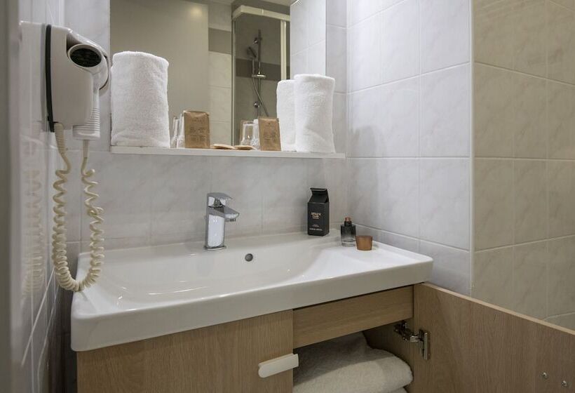 Quarto Estandar Individual, Bristol Nice