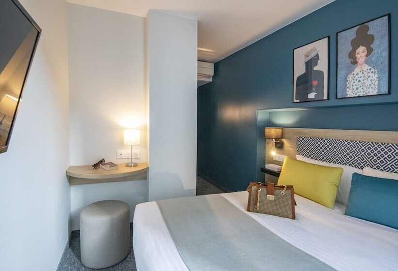 Quarto Estandar, Bristol Nice