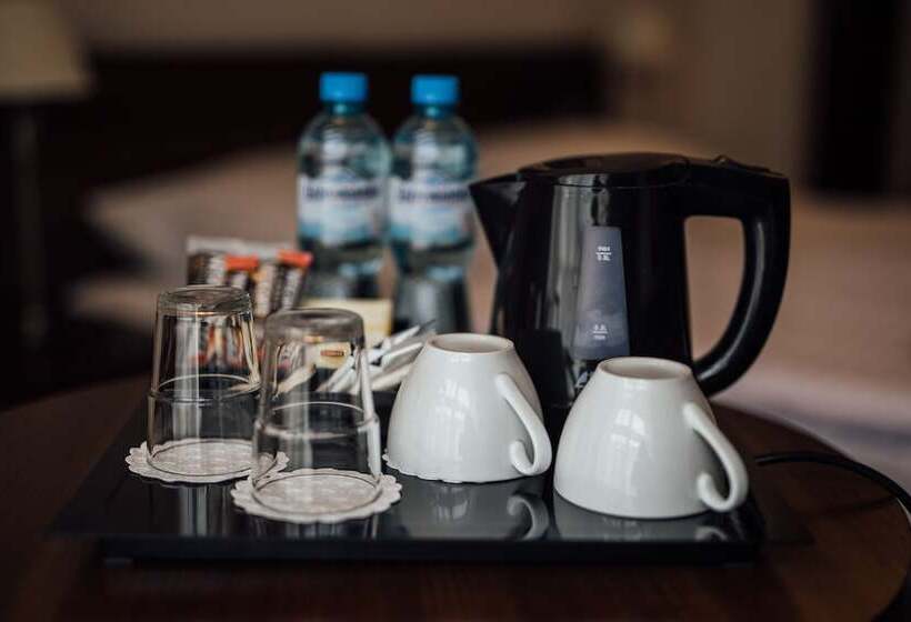 اتاق سوپریور یک تخته, Rezydent