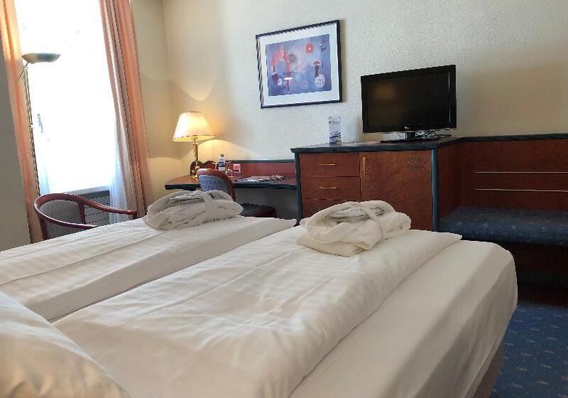 اتاق استاندارد, Thermal Hotels & Walliser Alpentherme Leukerbad