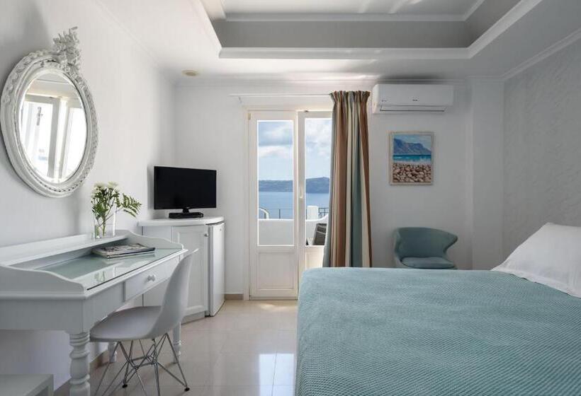 اتاق لوکس با وان آب گرم, Villa Renos