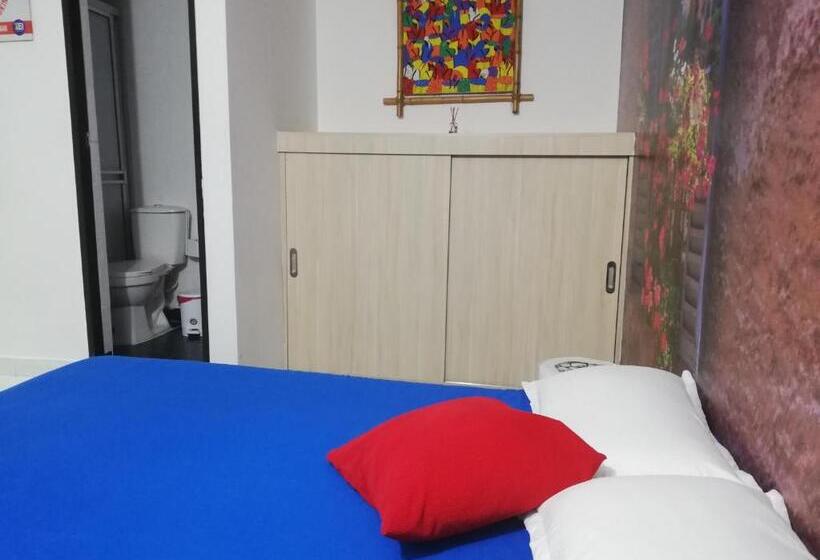 استودیوی استاندارد, Aparta Estudio 7051