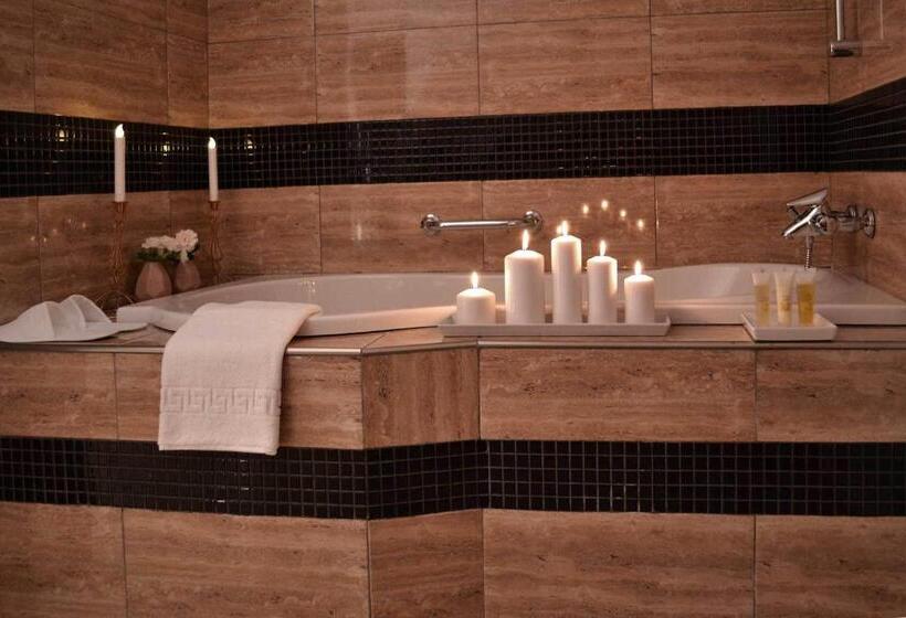 استودیوی استاندارد, Jn Boutique Apartments