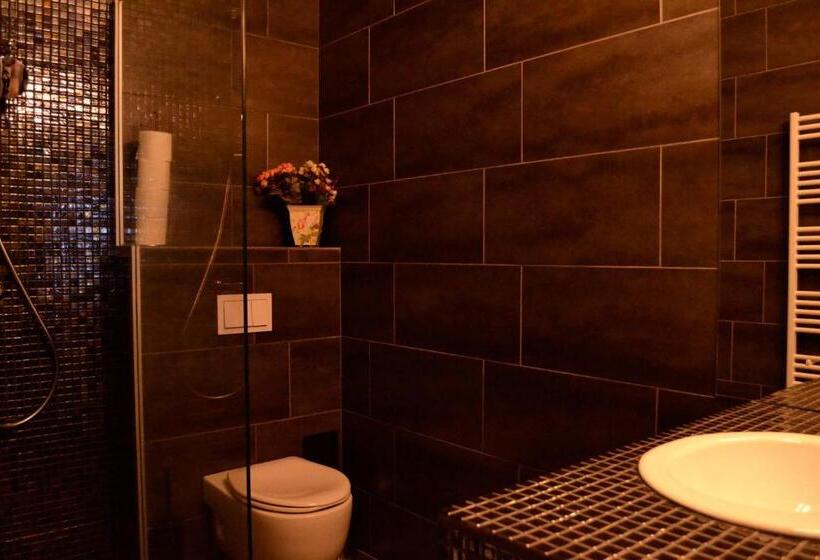 1 Bedroom Penthouse Apartment, Jn Boutique Apartments