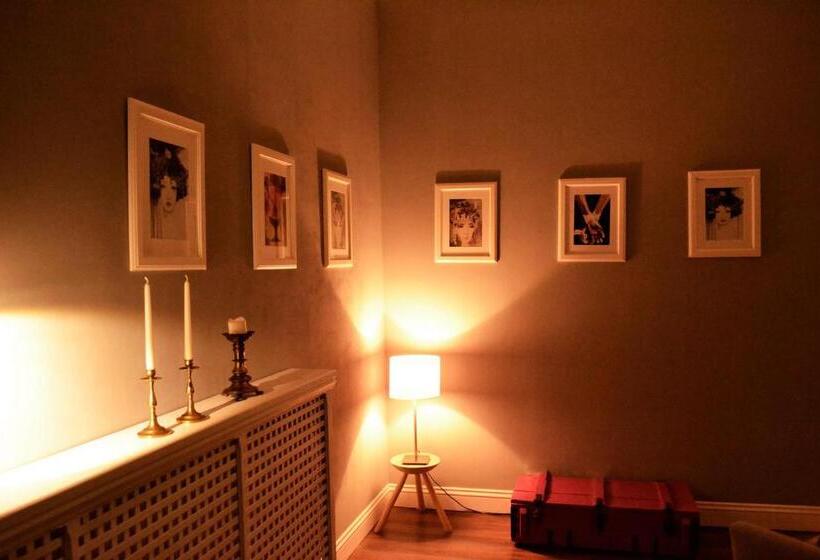 1 Bedroom Penthouse Apartment, Jn Boutique Apartments