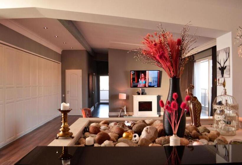 1 Bedroom Penthouse Apartment, Jn Boutique Apartments