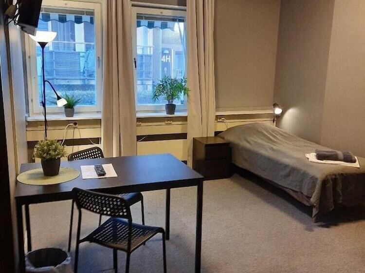 غرفة قياسية حمام مشترك, Vandrarhem Uppsala   Portalgatan