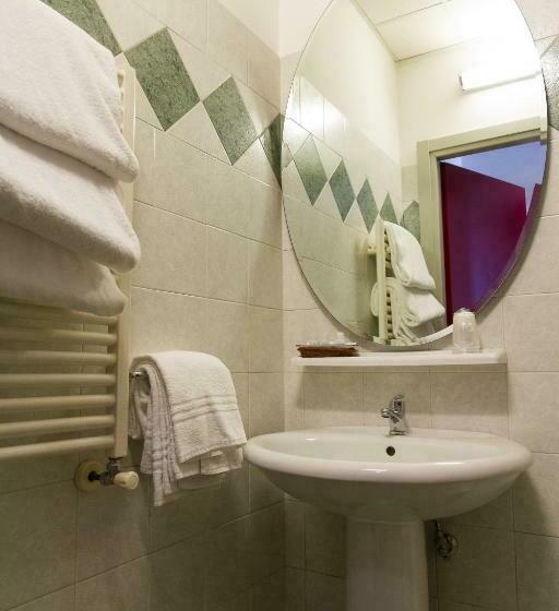 اتاق استاندارد یک نفره, Best Quality Hotel La Darsena