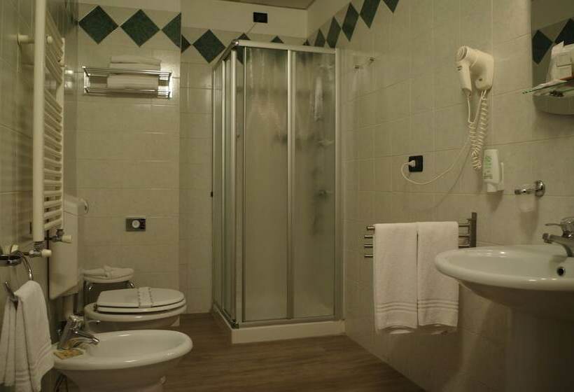 اتاق استاندارد یک نفره, Best Quality Hotel La Darsena