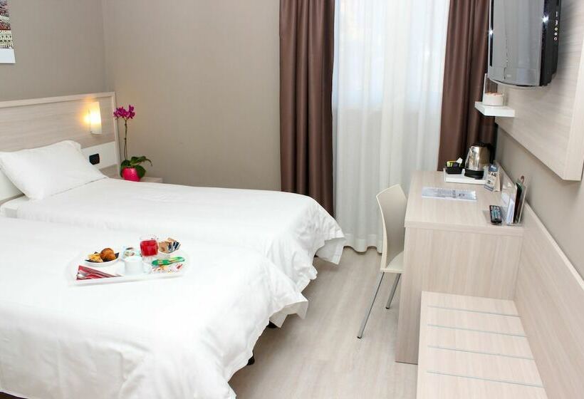 اتاق استاندارد, Best Quality Hotel La Darsena