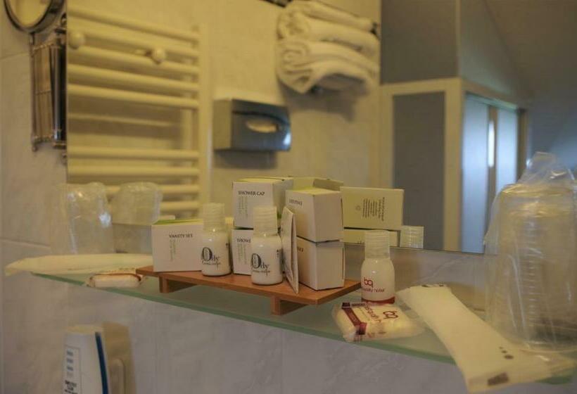 سوییت جونیور, Best Quality Hotel La Darsena