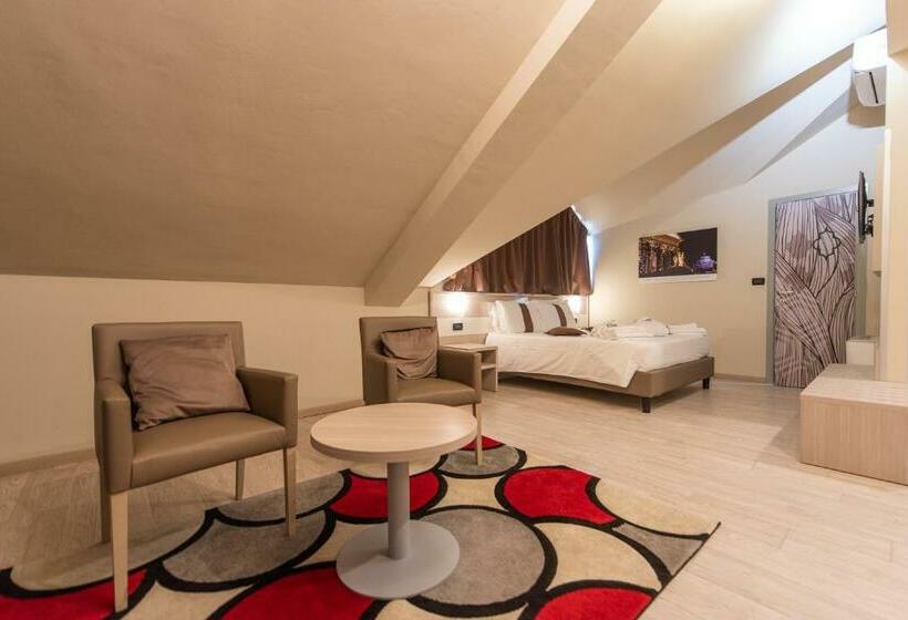 سوییت جونیور, Best Quality Hotel La Darsena