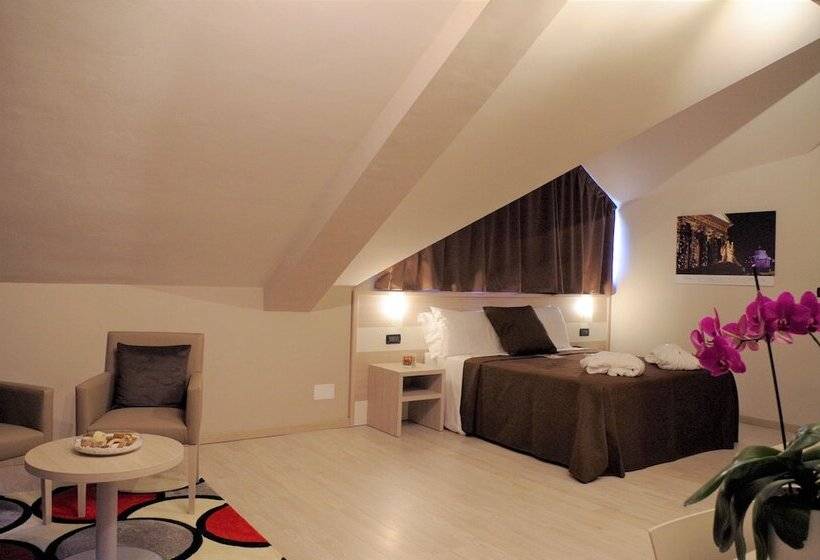 سوییت جونیور, Best Quality Hotel La Darsena