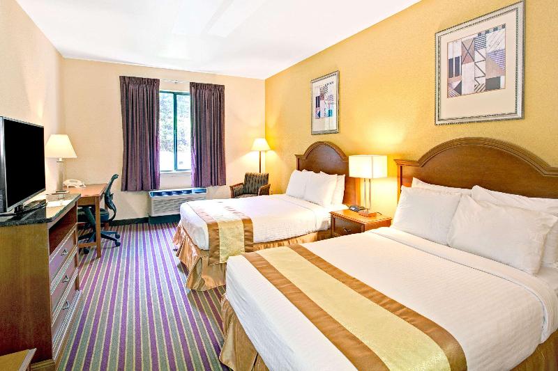 اتاق استاندارد چهار تخته, Best Quality Hotel La Darsena