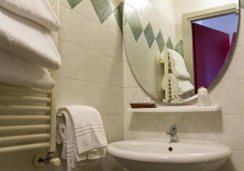 اتاق استاندارد یک نفره, Best Quality Hotel La Darsena